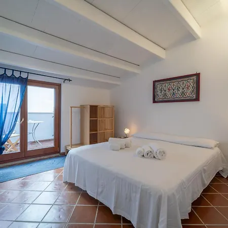 Quentin's House Apartman